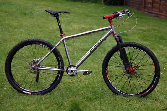 Richard Feels The Need For (Single) Speed