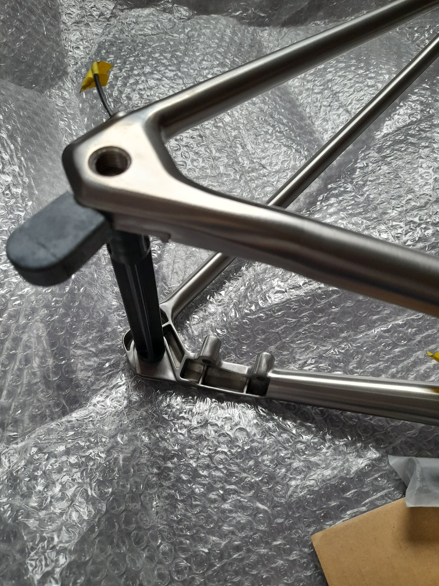 Aero Road Ti Disc Frame