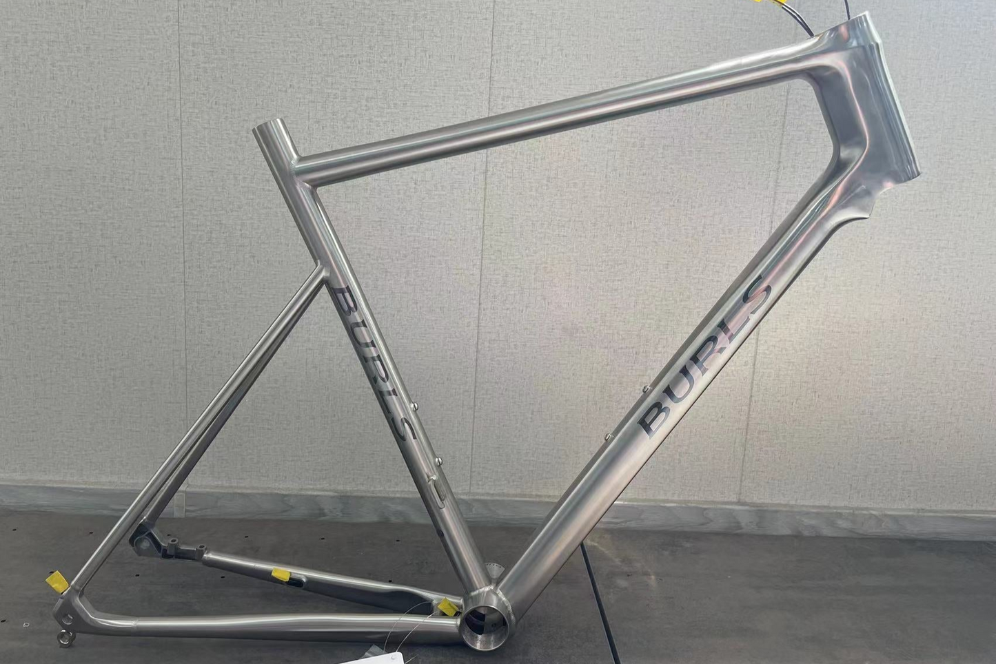 Aero Road Ti Disc Frame