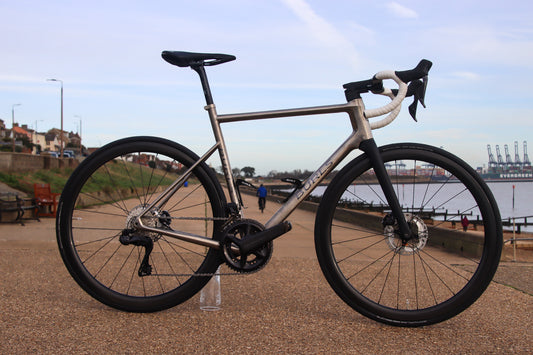 Burls Aero Road Ti Disc Di2